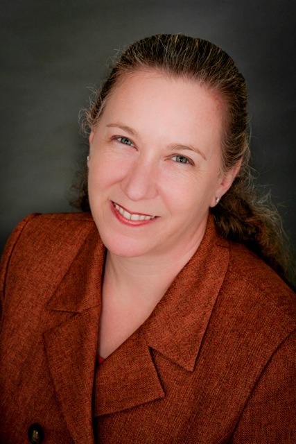 Squier_Robin Headshot Final